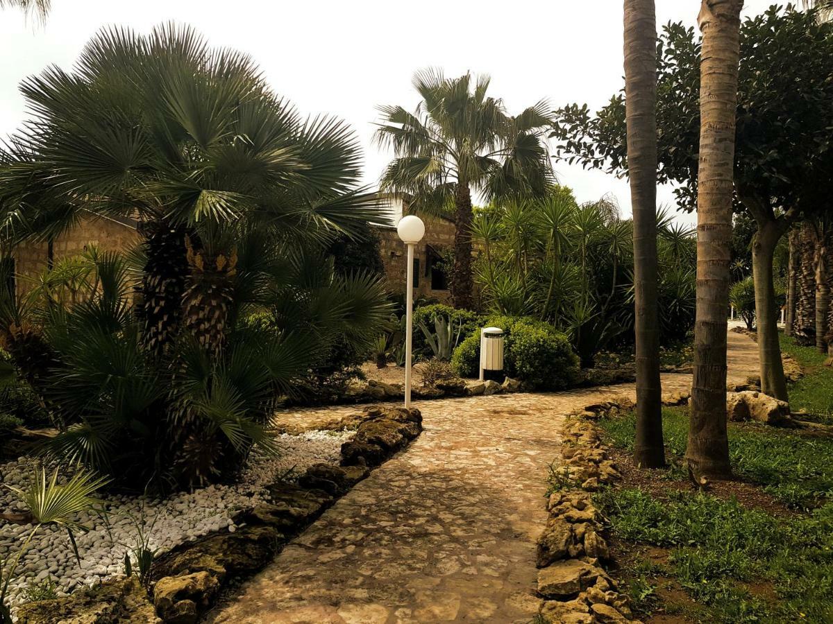 Masseria Pisciani Torchiarolo Extérieur photo